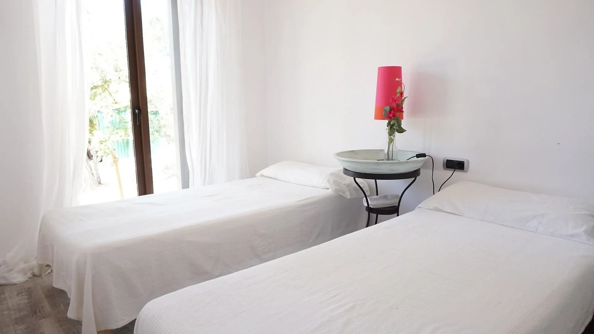 House With 2 Bedrooms In Platja De Migjorn, With Furnished Garden And Španělsko